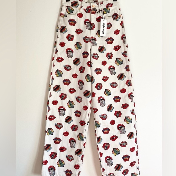 Wrangler Barrel 652 High Rise Read My Lips Jeans NWT - Picture 13 of 16